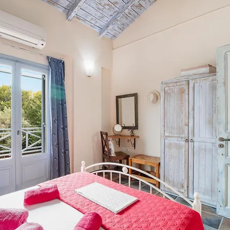 Simeoni Villa Lefkada City