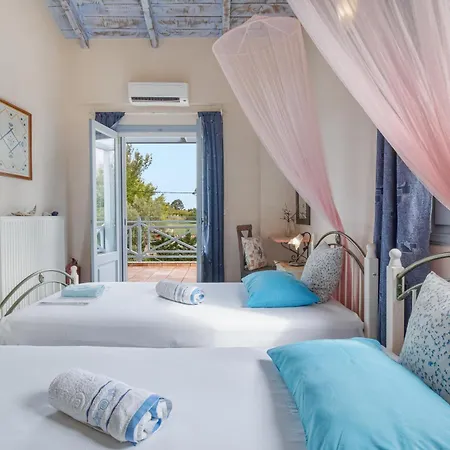 Simeoni Villa Lefkada City